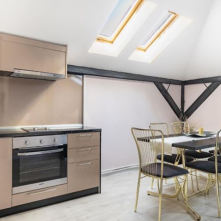 He-Ra Apartments With Free Parking Skopje Ngoại thất bức ảnh