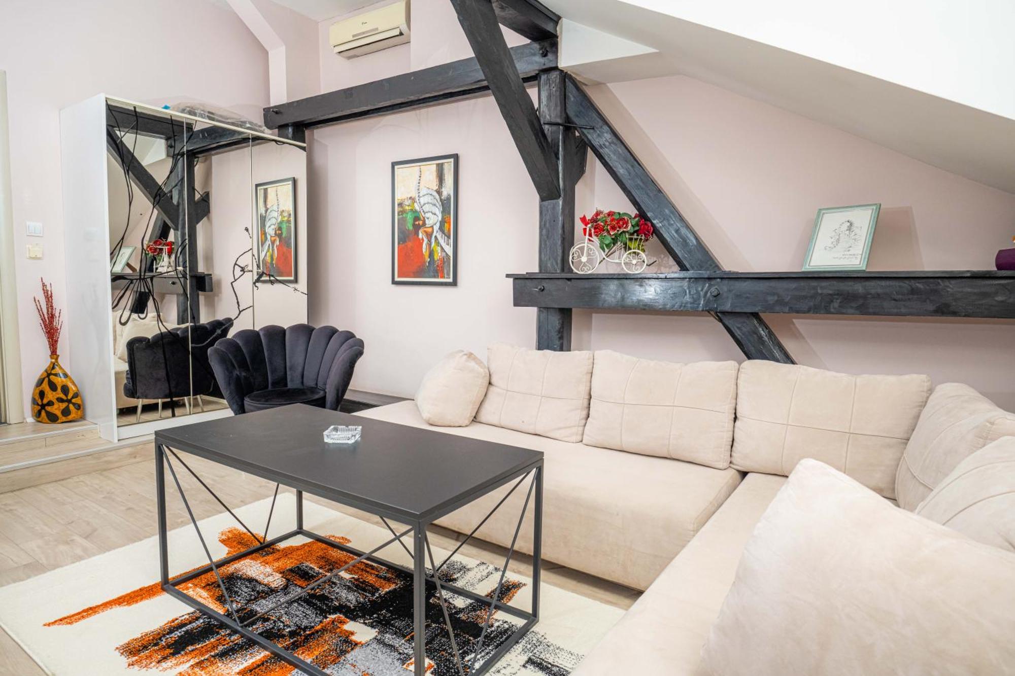He-Ra Apartments With Free Parking Skopje Ngoại thất bức ảnh